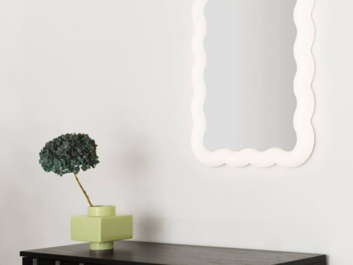 LED zrkadlo.