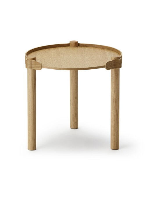 Elegantný príručný stolík z prírodného dubového dreva
