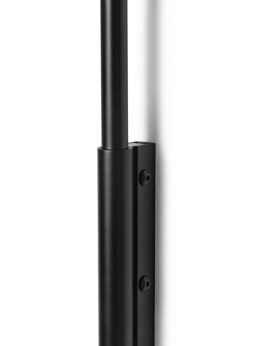 Čierna nástenná dizajnová lampa s dlhým telom