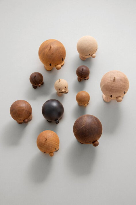 Dekoračné figúrky z masívneho dreva na pružine v rôznych veľkostiach