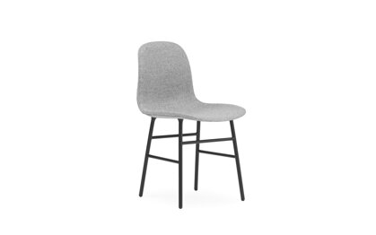 Stolička Form Chair Synergy – sivá/čierna oceľ