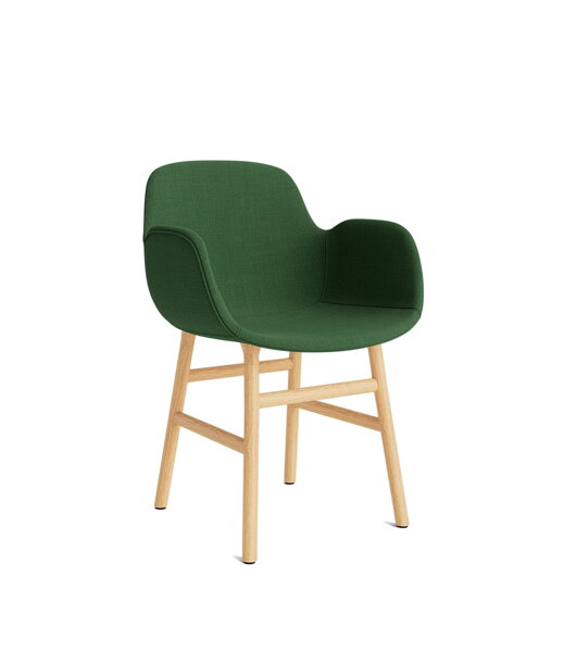 Stolička Form Armchair, čalúnená – zelená/dub