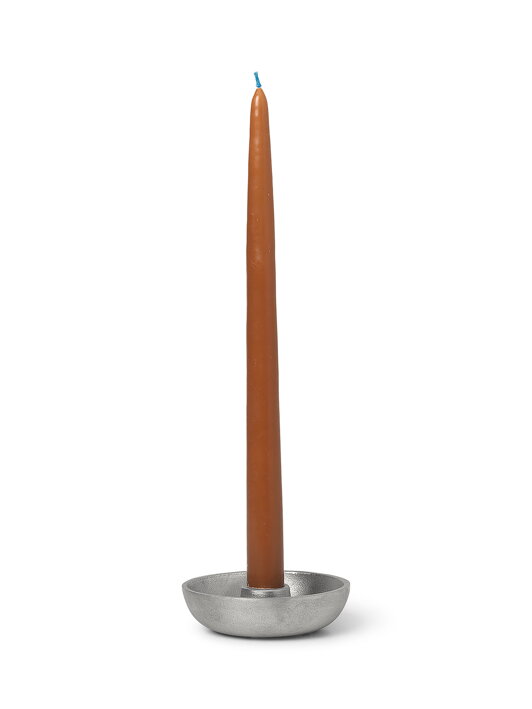Hliníkový svietnik na vysokú sviečku v tvare misky
