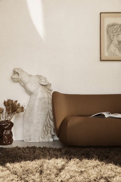 Luxusná dizajnová pohovka v obývačke