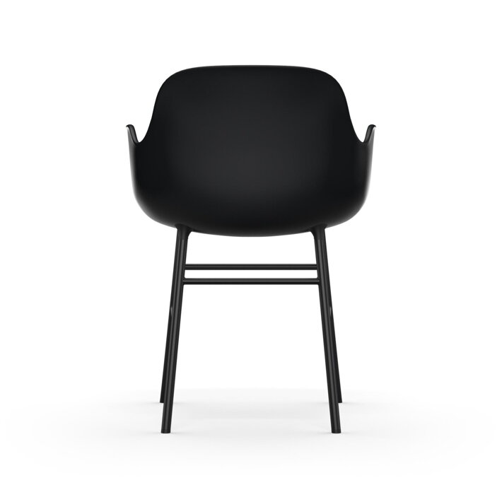 Pohľad zo zadu na plastovú jedálenskú stoličku s podrúčkami v čiernej farbe s oceľovými nohami