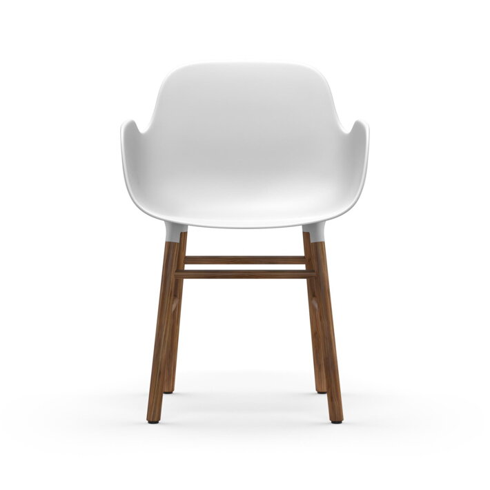 Biela plastová jedálenská stolička s podrúčkami a s nohami z orechového dreva