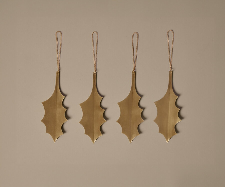 Vianočné ozdoby Holly Leaf Brass Ornaments, set 4 ks – mosadzné