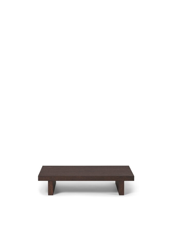 Minimalistický príručný stolík Kona z tmavo morenej dubovej dyhy.