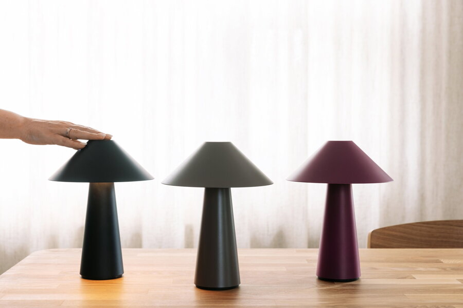 Cannes Burgundy hordozható asztali lámpa – sötétpiros