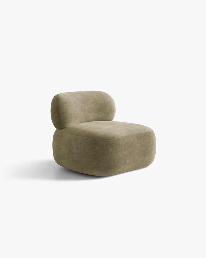 Kreslo Aura v čalúnení Chenille (Golden) vo farbe Light Olive.