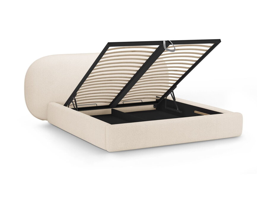 Posteľ Ovalo v čalúnení Boucle béžovej farby, s nadvihnutým roštom a úložným priestorom.