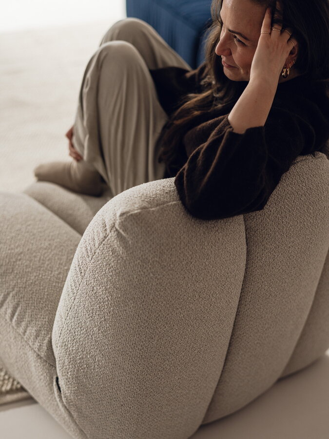 Bubo Desert Beige Bouclé fotel – bézs