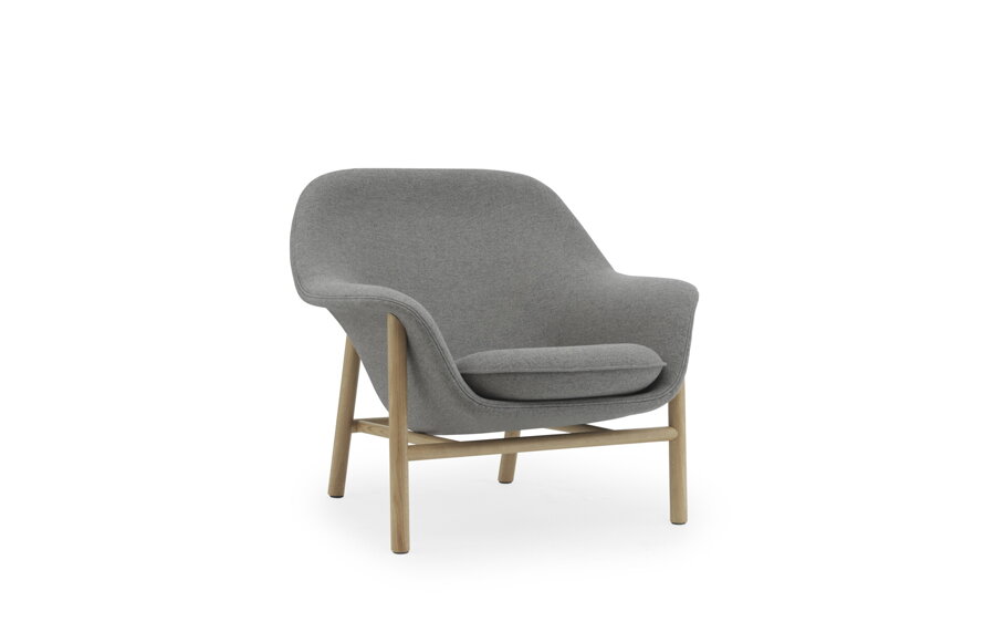 Sivé čalúnené kreslo Drape Lounge Chair.