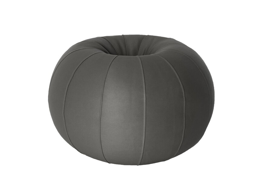 Puf Mandarina Compact v kvalite látky Silvertex a farebnom prevedení Carbon.