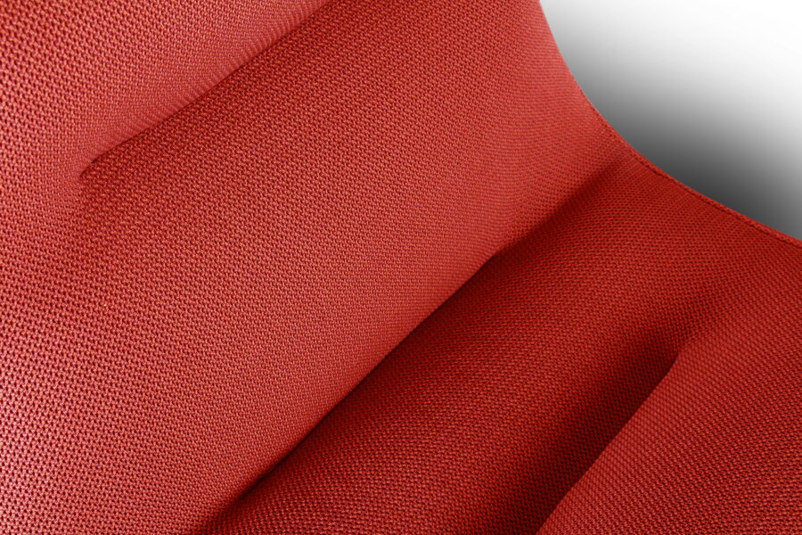 Detailný záber na červenú tkaninu ležadla Sit Pool.