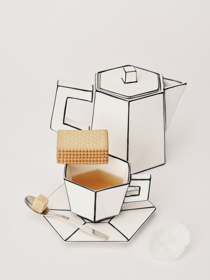 Carte Blanche cappuccino csésze alátéttel – fehér/fekete